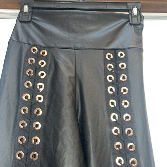 Faux Leather Lace-up Leggings -Small - Picture 2 of 7